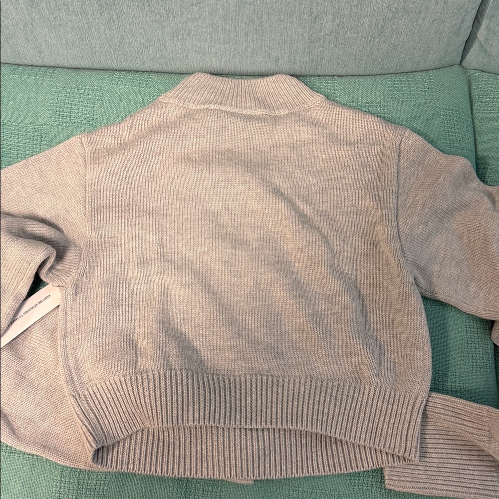 Steele Grey Women's Sweater - Picture 4 of 4
